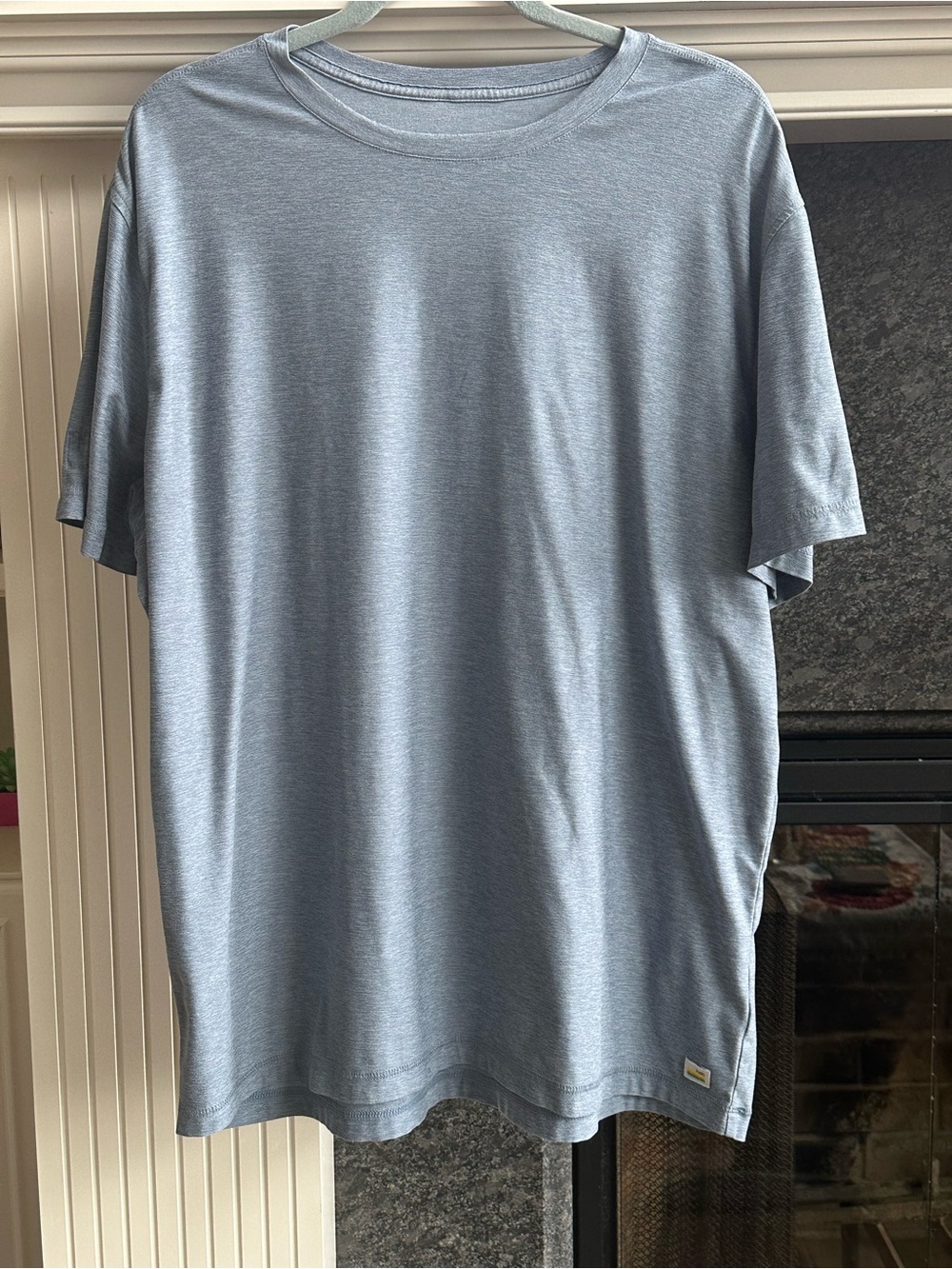 Vuori Men's Short Sleeve Crew Tee in Heather Light Blue
